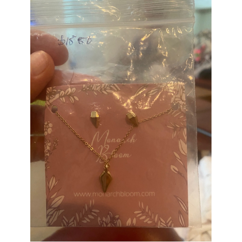 Monarch blooming earrings and necklace
